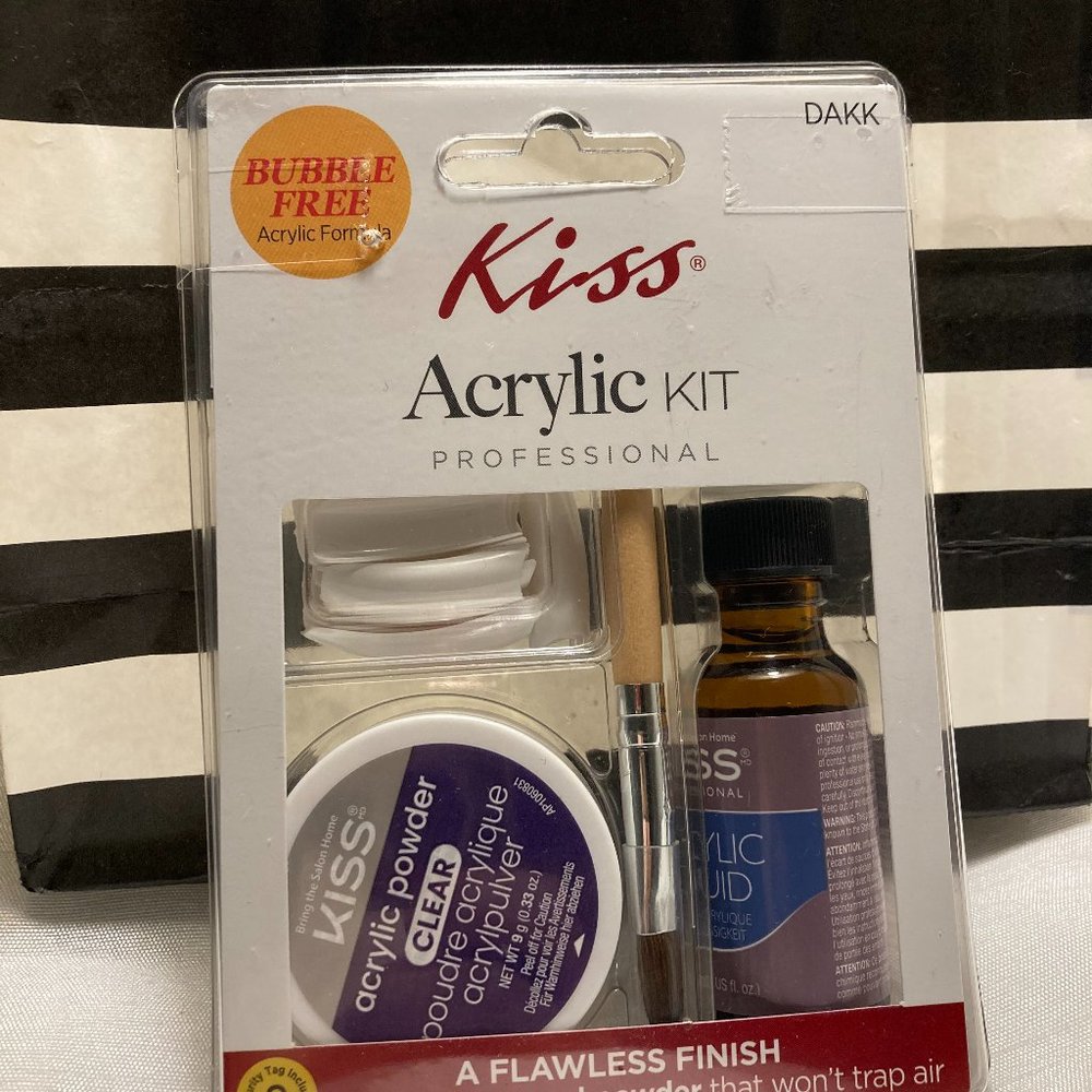 Kiss Acrylic Kit  Boutique